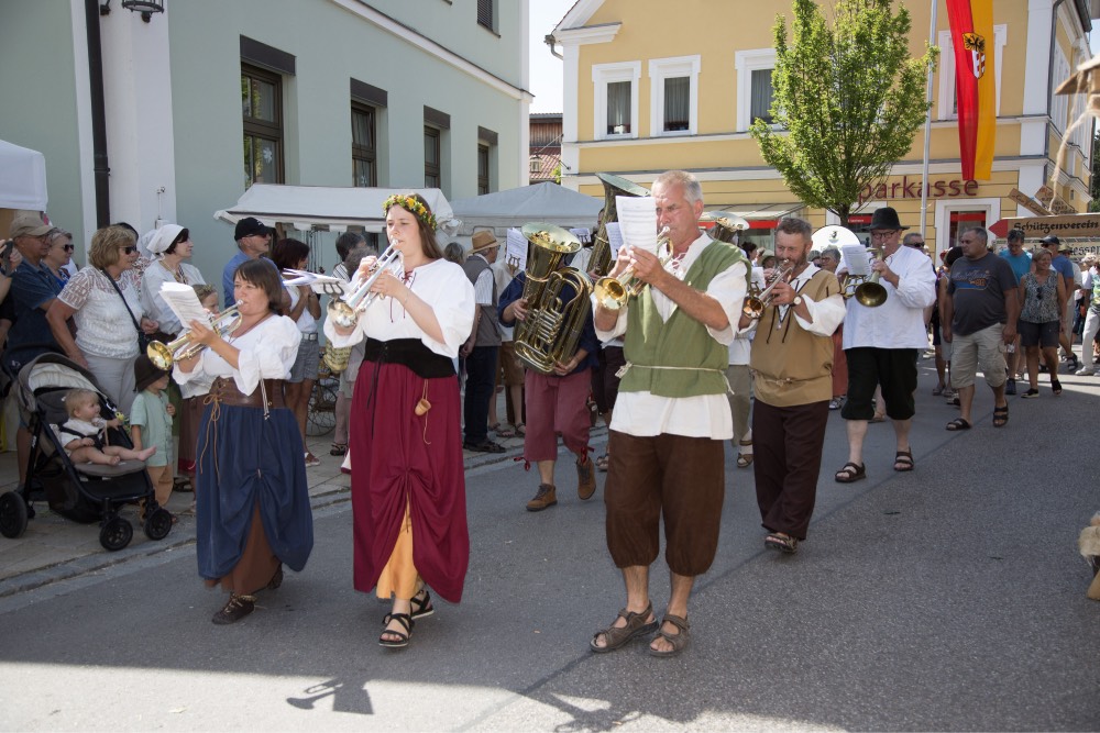 anno1455_Samstag_Bauernmarkt_110017__M_L0071