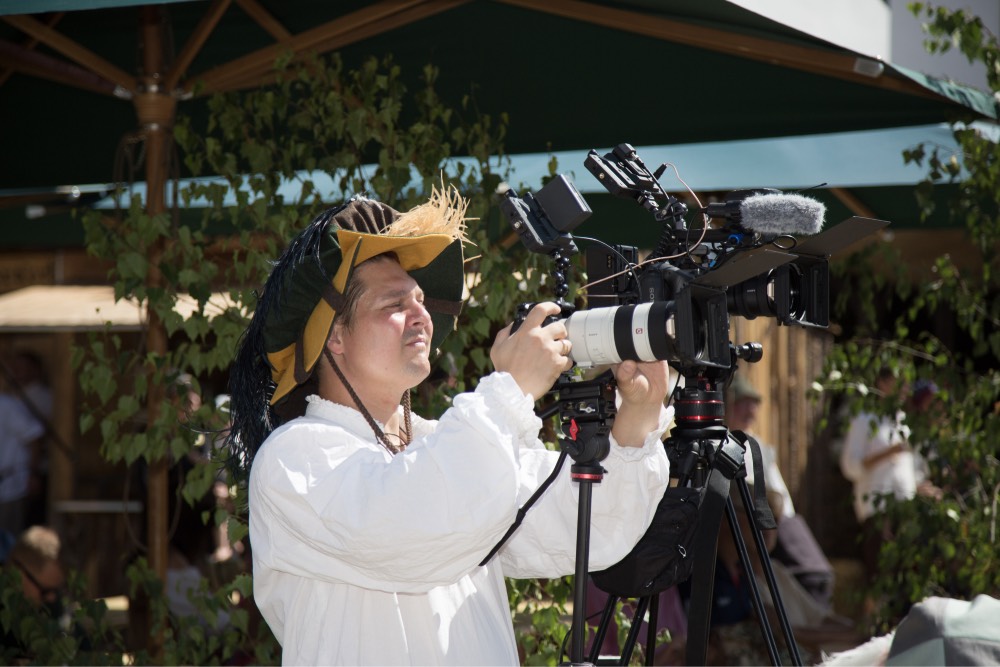 anno1455_Samstag_Bauernmarkt_110350__M_L0086