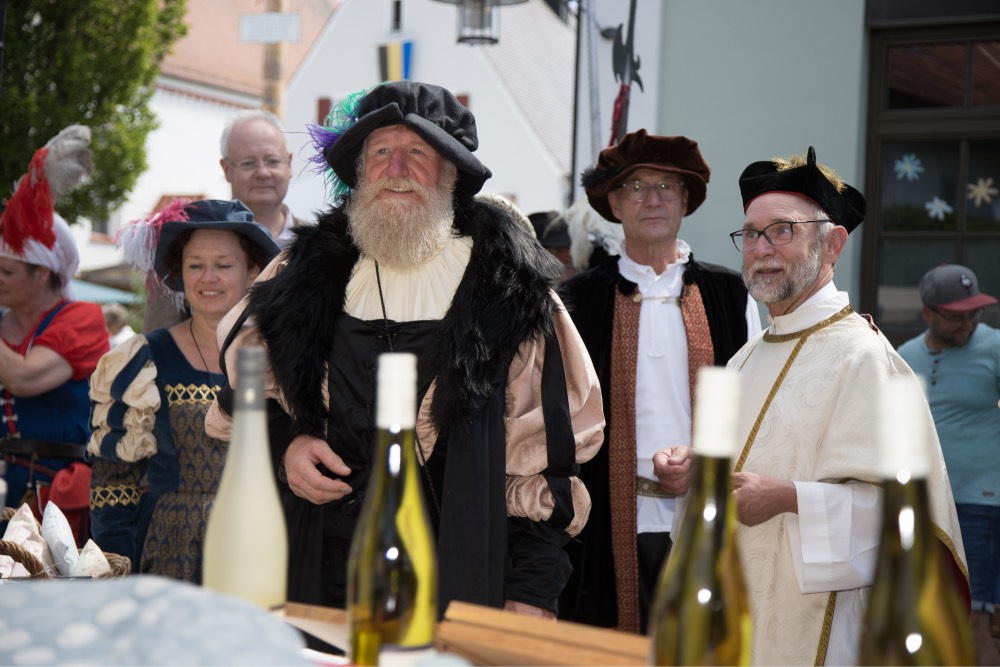 anno1455_Samstag_Bauernmarkt_112542__M_L0136