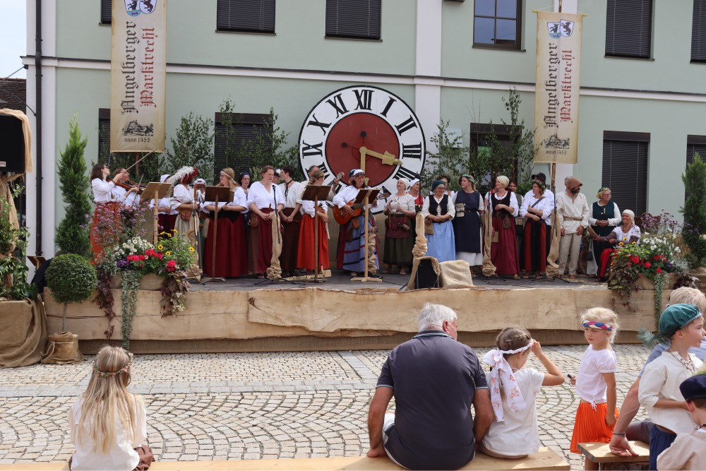 anno1455_Samstag_Buehne_Lager_III_682