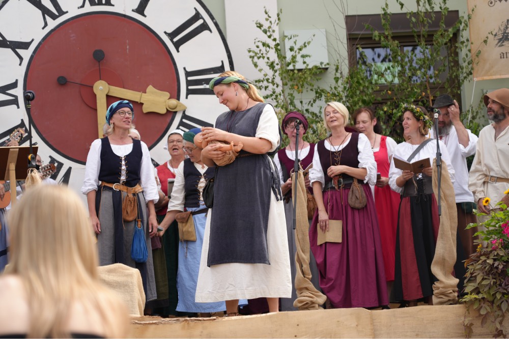 anno1455_Samstag_Buehne_Lager_II_8448