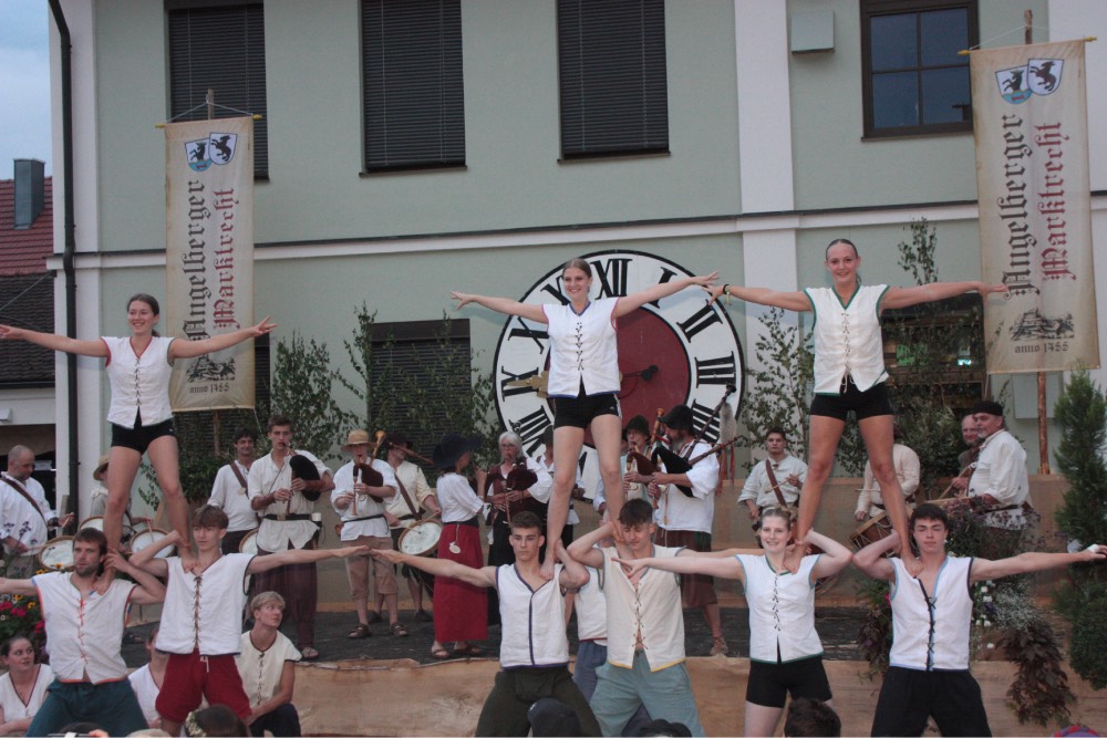 anno1455_Sonntag_20-22h_1678