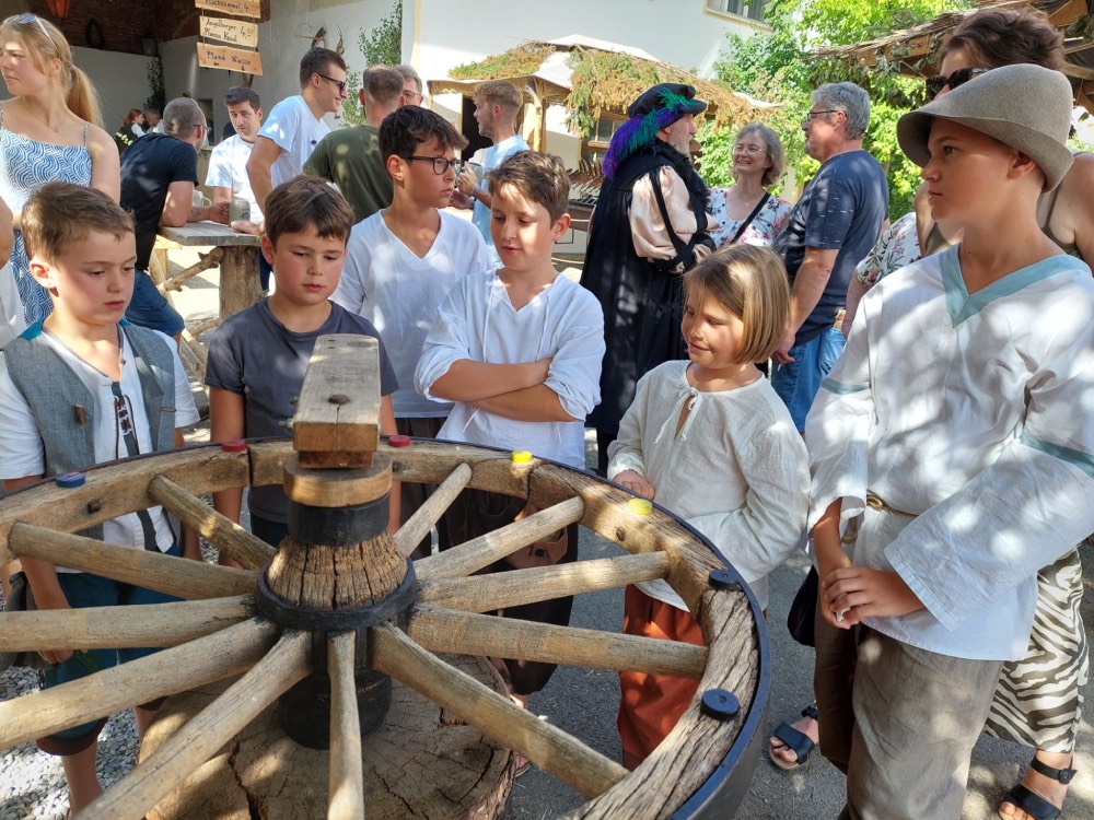 anno1455_Sonntag_20-22h_7