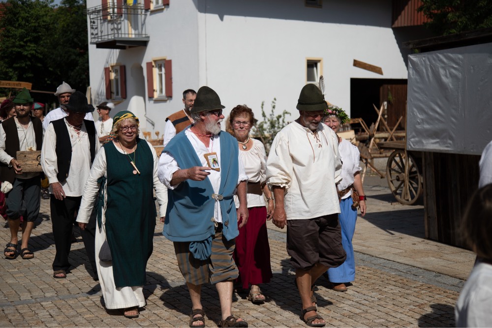 anno1455_Sonntag_Kirche1_66